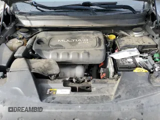 2016 Jeep Cherokee Limited z VIN 1C4PJLDB2GW164852, wystawiony jako Copart lot #55639245 z przebiegiem 161 841 mil mil oraz Szkoda całkowita • Salvage title. Historia ofert i sprzedaży dostępna na DreamBid. Obrazek 12.