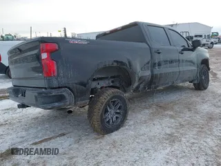 2022 Chevrolet Silverado 1500 Custom Trail Boss with VIN 3GCPDCEK2NG544078, listed as a IAAI auction lot 41412552 with 34,129 mi miles. Bid and sale history available at carsss.com. Image 4.