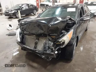 2011 Hyundai Sonata Limited z VIN 5NPEC4AC3BH070787, wystawiony jako IAAI lot #42271628 z przebiegiem 197 310 mil mil oraz . Historia ofert i sprzedaży dostępna na DreamBid. Obrazek 6.