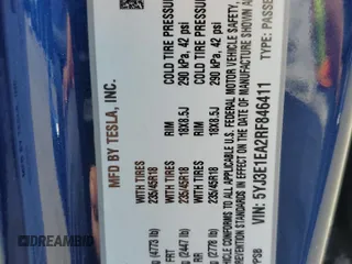 2024 Tesla Model 3 z VIN 5YJ3E1EA2RF846411, wystawiony jako Copart lot #54396985 z przebiegiem 5 162 mil mil oraz Szkoda całkowita • Salvage title. Historia ofert i sprzedaży dostępna na DreamBid. Obrazek 13.