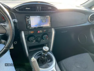 2017 Toyota 86 with VIN JF1ZNAA15H9703385, listed as a Copart auction lot 89024785 with 60,334 mi miles and Salvage Title. Bid and sale history available at carsss.com. Image 9.