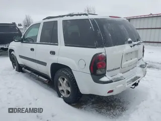 2004 Chevrolet TrailBlazer LT with VIN 1GNDT13S242213397, listed as a IAAI auction lot 41497865 with 196,901 mi miles. Bid and sale history available at carsss.com. Image 3.