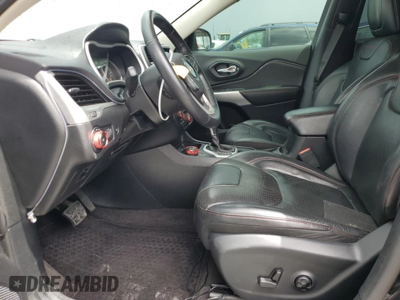 2018 Jeep Cherokee Trailhawk with VIN 1C4PJMBB0JD500672, listed as a Copart auction lot 63207915 with 72,954 mi miles and Salvage title. Bid and sale history available at DreamBid. Image 7.