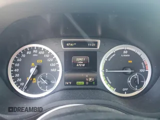 2014 Mercedes-Benz B with VIN WDDVP9AB6EJ004079, listed as a Copart auction lot 47135055 with 67,218 mi miles and Salvage Title. Bid and sale history available at carsss.com. Image 9.
