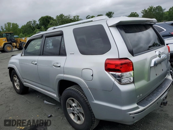 2013 Toyota 4Runner SR5 with VIN JTEZU5JR0D5056823, listed as a Copart auction lot 57745965 with 86,776 mi miles and Salvage title. Bid and sale history available at DreamBid. Image 2.