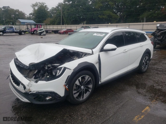 2019 Buick Regal TourX Preferred with VIN W04GU8SX4K1024014, listed as a Copart auction lot 71041594 with 75,112 mi miles and Salvage Title. Bid and sale history available at carsss.com. Image 1.