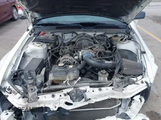 2008 Ford Mustang Deluxe with VIN 1ZVHT80N585188191, listed as a IAAI auction lot 42162834 with 145,313 mi miles and . Bid and sale history available at DreamBid. Image 10.