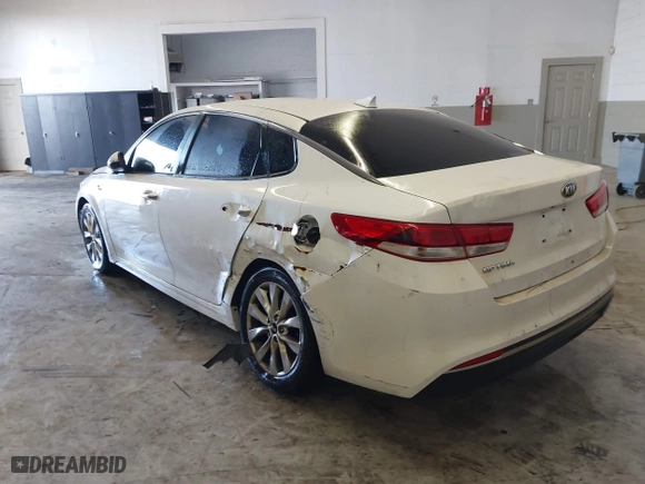 2017 Kia Optima LX with VIN 5XXGT4L30HG170906, listed as a IAAI auction lot 41549334 with 222,478 mi miles. Bid and sale history available at carsss.com. Image 3.