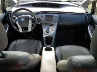 2014 Toyota Prius Four with VIN JTDKN3DU2E1750624, listed as a Copart auction lot 82349994 with 101,522 mi miles and Salvage Title. Bid and sale history available at DreamBid. Image 8.