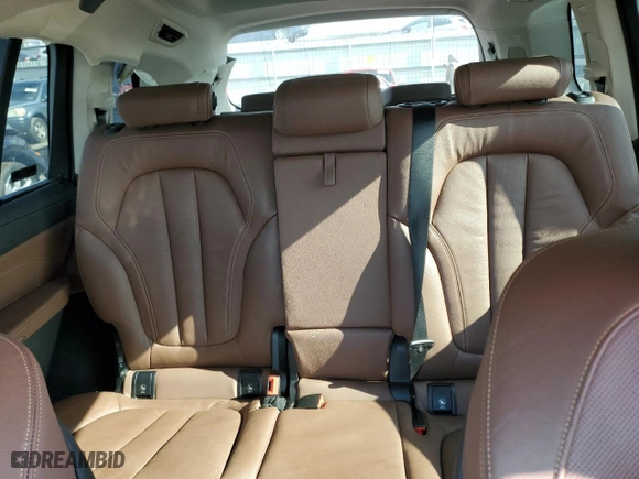 2019 BMW X7 xDrive40i with VIN 5UXCW2C54KL081213, listed as a Copart auction lot 44676325 with 0 mi miles and Salvage Title. Bid and sale history available at carsss.com. Image 10.