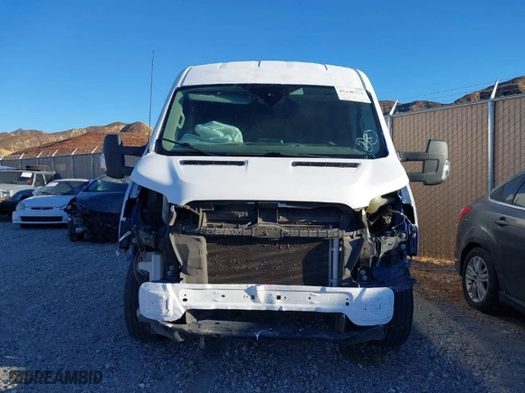 2020 Ford Transit Cargo Van with VIN 1FTBR1C89LKB62644, listed as a IAAI auction lot 41190274 with 92,775 mi miles. Bid and sale history available at carsss.com. Image 6.