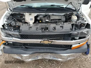 2017 Chevrolet Express Passenger LT z VIN 1GAZGMFG3H1258512, wystawiony jako Copart lot #62822304 z przebiegiem 56 009 mil mil oraz Nie do naprawy • Non repairable. Historia ofert i sprzedaży dostępna na DreamBid. Obrazek 12.