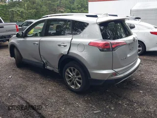 2016 Toyota RAV4 Limited с VIN JTMDJREV2GD001094, выставлен на аукционе IAAI как лот 42499355 с пробегом 295 363 миль миль и . История ставок и продаж доступна на DreamBid. Изображение 3.