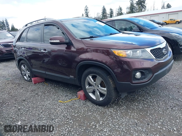 2012 Kia Sorento EX with VIN 5XYKUDA2XCG288581, listed as a IAAI auction lot 42011463 with 449,858 mi miles. Bid and sale history available at carsss.com. Image 1.