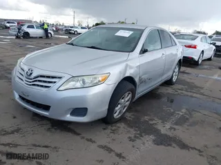 2011 Toyota Camry LE with VIN 4T1BF3EK8BU197588, listed as a IAAI auction lot 41789206 with 200,271 mi miles. Bid and sale history available at carsss.com. Image 17.