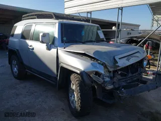 2008 Toyota FJ Cruiser with VIN JTEBU11F78K056468, listed as a IAAI auction lot 41754984 with 270,196 mi miles. Bid and sale history available at carsss.com. Image 1.