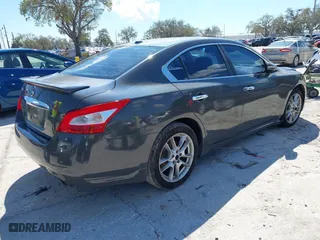 2010 Nissan Maxima 3.5 SV w/Premium Pkg with VIN 1N4AA5AP6AC831809, listed as a IAAI auction lot 41684547 with 123,194 mi miles. Bid and sale history available at carsss.com. Image 4.