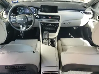 2025 Genesis G70 2.5T with VIN KMTG34SC4SU149867, listed as a Copart auction lot 85691544 with 2,338 mi miles and Clean Title. Bid and sale history available at DreamBid. Image 8.