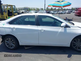 2017 Toyota Camry XLE z VIN 4T1BF1FK4HU377694, wystawiony jako IAAI lot #42375026 z przebiegiem 107 760 mil mil oraz . Historia ofert i sprzedaży dostępna na DreamBid. Obrazek 14.