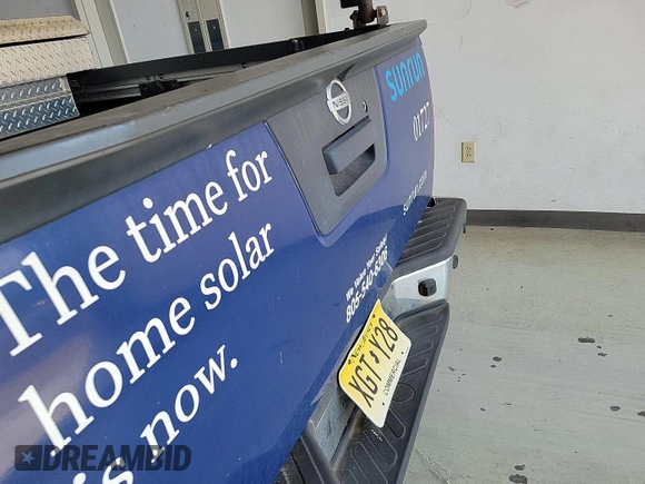 2018 Nissan Frontier Pro-4X with VIN 1N6AD0CWXJN762195, listed as a IAAI auction lot 42677692 with 136,820 mi miles and . Bid and sale history available at DreamBid. Image 40.