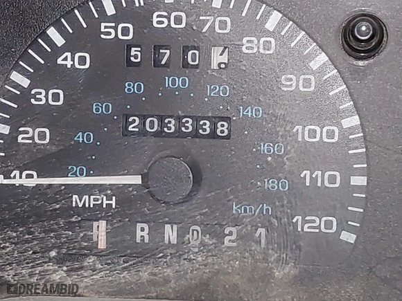 1998 Ford Windstar Wagon LX with VIN 2FMZA5142WBC83393, listed as a IAAI auction lot 41246821 with 203,338 mi miles. Bid and sale history available at carsss.com. Image 7.