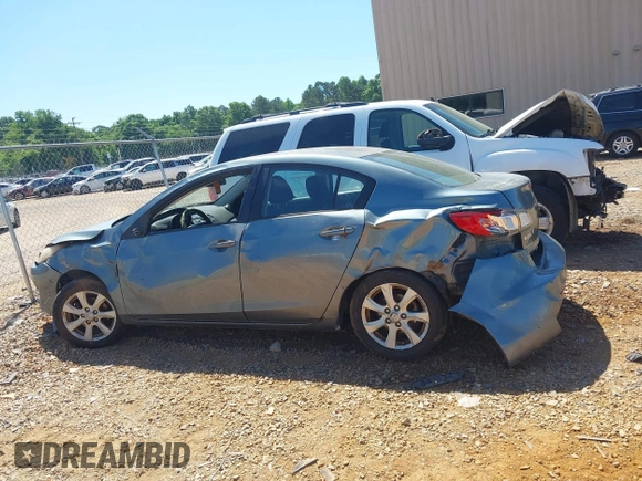 2012 Mazda 3 i Sport z VIN JM1BL1UG2C1602684, wystawiony jako IAAI lot #42132765 z przebiegiem 181 861 mil mil oraz . Historia ofert i sprzedaży dostępna na DreamBid. Obrazek 14.