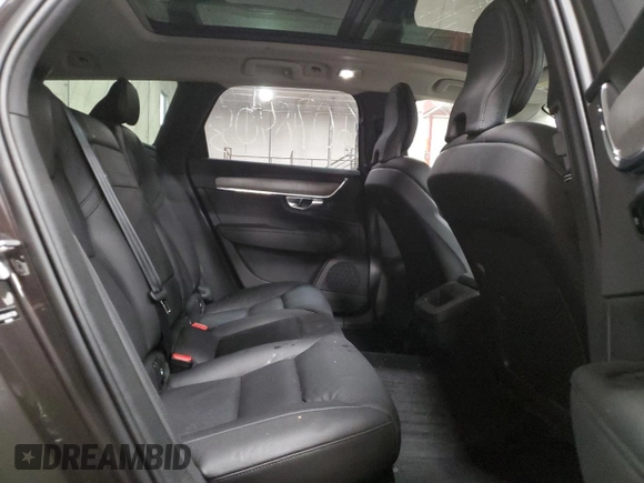 2022 Volvo V90 z VIN YV4062NLXN1147308, wystawiony jako Copart lot #75272543 z przebiegiem 11 702 mil mil oraz . Historia ofert i sprzedaży dostępna na DreamBid. Obrazek 11.