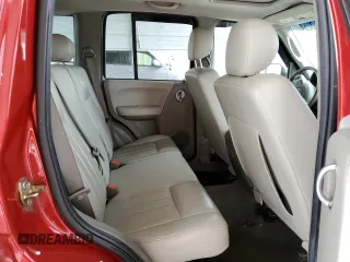2007 Jeep Liberty Limited z VIN 1J4GK58K37W525728, wystawiony jako Copart lot #75100254 z przebiegiem 180 529 mil mil oraz Szkoda całkowita • Salvage title. Historia ofert i sprzedaży dostępna na DreamBid. Obrazek 10.