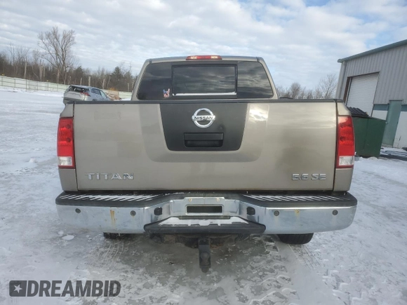 2008 Nissan Titan XE z VIN 1N6AA07C18N335295, wystawiony jako Copart lot #43854915 z przebiegiem 121 295 mil mil oraz Szkoda całkowita • Salvage title. Historia ofert i sprzedaży dostępna na DreamBid. Obrazek 6.