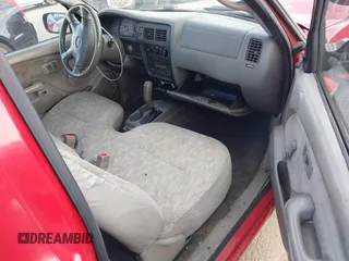 2003 Toyota Tacoma with VIN 5TENL42N53Z193084, listed as a IAAI auction lot 41946855 with 393,288 mi miles and . Bid and sale history available at DreamBid. Image 5.