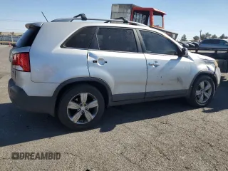 2013 Kia Sorento EX with VIN 5XYKUDA28DG326049, listed as a Copart auction lot 44078335 with 127,965 mi miles and Salvage Title. Bid and sale history available at carsss.com. Image 3.