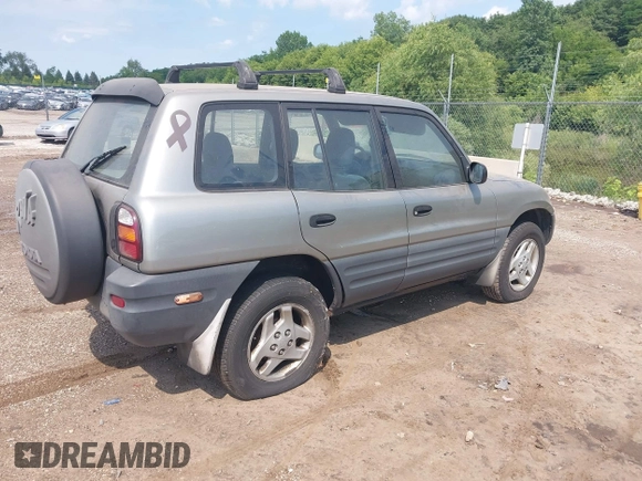 1999 Toyota RAV4 with VIN JT3HP10VXX7117364, listed as a IAAI auction lot 42720348 with 162,598 mi miles and . Bid and sale history available at DreamBid. Image 4.