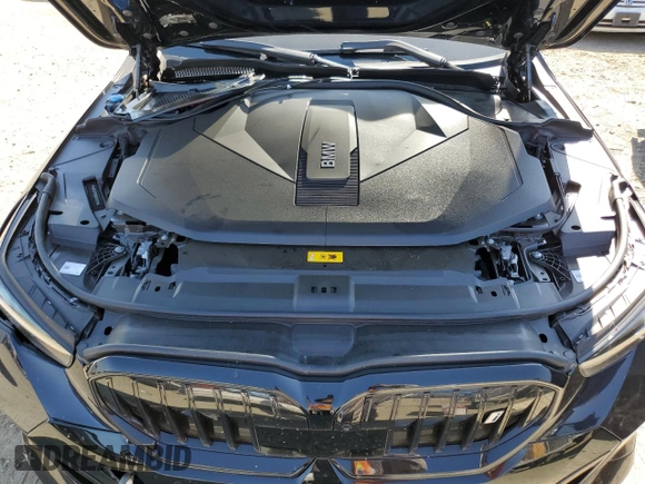 2024 BMW i5 eDrive40 with VIN WBY33FK03RCS14771, listed as a Copart auction lot 62393255 with 25,192 mi miles and Salvage title. Bid and sale history available at DreamBid. Image 11.