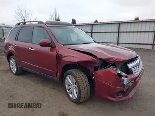 2011 Subaru Forester 2.5X Limited with VIN JF2SHAEC6BH763379, listed as a IAAI auction lot 41691553 with 222,614 mi miles. Bid and sale history available at carsss.com. Image 1.