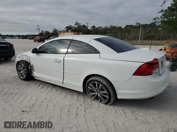 2012 Volvo C70 T5 with VIN YV1672MC4CJ130555, listed as a Copart auction lot 41596305 with 69,369 mi miles and Salvage Title. Bid and sale history available at carsss.com. Image 2.