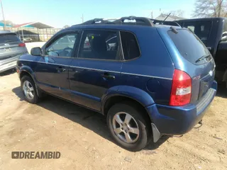 2006 Hyundai Tucson GL with VIN KM8JM12B46U402808, listed as a IAAI auction lot 41902007 with 127,432 mi miles. Bid and sale history available at carsss.com. Image 3.