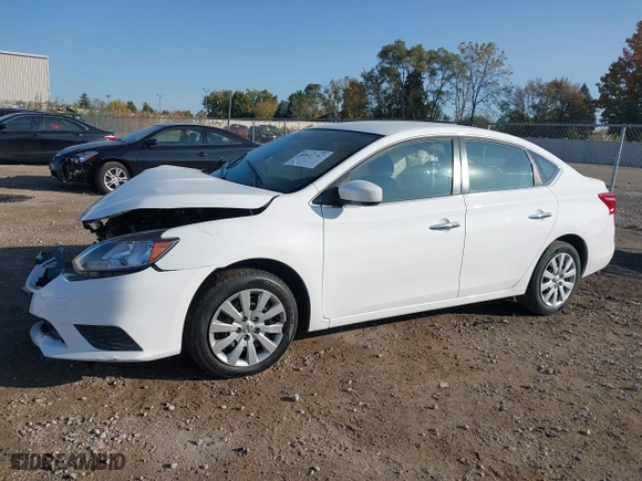 2016 Nissan Sentra SR with VIN 3N1AB7AP9GY242078, listed as a IAAI auction lot 40627767 with 87,948 mi miles. Bid and sale history available at carsss.com. Image 17.