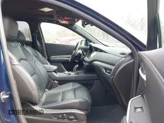 2021 Cadillac XT4 AWD Premium Luxury z VIN 1GYFZDR45MF048569, wystawiony jako IAAI lot #41902941 z przebiegiem 53 891 mil mil oraz . Historia ofert i sprzedaży dostępna na DreamBid. Obrazek 5.