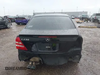2007 Mercedes-Benz C 230 Sport with VIN WDBRF52H47E023492, listed as a IAAI auction lot 41561085 with 154,707 mi miles and . Bid and sale history available at DreamBid. Image 17.
