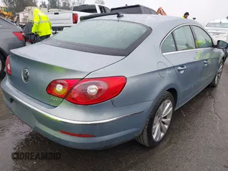 2012 Volkswagen CC Sport with VIN WVWMN7AN5CE541820, listed as a IAAI auction lot 41709393 with 98,459 mi miles. Bid and sale history available at carsss.com. Image 4.