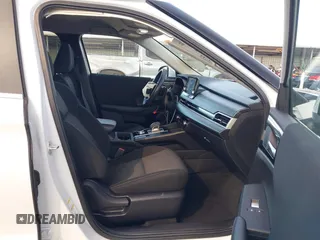 2024 Mitsubishi Outlander ES z VIN JA4J3UA85RZ004684, wystawiony jako IAAI lot #41289047 z przebiegiem 18 819 mil mil oraz . Historia ofert i sprzedaży dostępna na DreamBid. Obrazek 5.