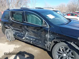2019 GMC Acadia SLT with VIN 1GKKNMLS3KZ155031, listed as a IAAI auction lot 41633067 with 150,086 mi miles. Bid and sale history available at carsss.com. Image 6.
