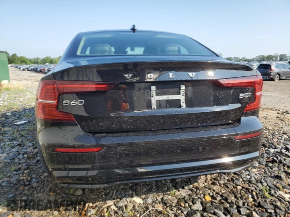 2024 Volvo S60 Core Dark Theme with VIN 7JRL12TK2RG323152, listed as a Copart auction lot 63756205 with 19,963 mi miles and Clean title. Bid and sale history available at DreamBid. Image 6.