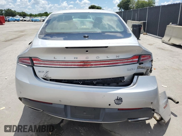 2017 Lincoln MKZ Hybrid Premiere z VIN 3LN6L5KU5HR659231, wystawiony jako Copart lot #61075955 z przebiegiem 70 548 mil mil oraz Czysty tytuł • Clean title. Historia ofert i sprzedaży dostępna na DreamBid. Obrazek 6.