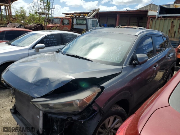 2016 Hyundai Tucson SE with VIN KM8J3CA49GU107271, listed as a Copart auction lot 70699594 with 0 mi miles and Salvage Title. Bid and sale history available at carsss.com. Image 1.