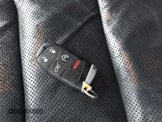 2017 Dodge Durango R/T с VIN 1C4SDJCT2HC611988, выставлен на аукционе IAAI как лот 41702827 с пробегом 218 208 миль миль и . История ставок и продаж доступна на DreamBid. Изображение 11.