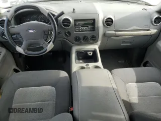 2004 Ford Expedition Special Service with VIN 1FMPU16L04LB69865, listed as a Copart auction lot 50208645 with 199,660 mi miles and Salvage title. Bid and sale history available at DreamBid. Image 8.