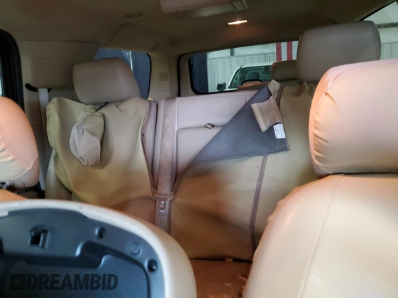 2014 Chevrolet Suburban LT with VIN 1GNSCJE01ER203892, listed as a Copart auction lot 45012795 with 183,901 mi miles and Salvage Title. Bid and sale history available at carsss.com. Image 10.