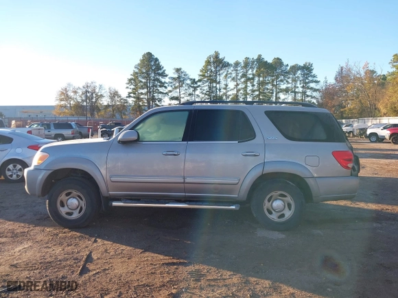 2005 Toyota Sequoia SR5 with VIN 5TDZT34A75S255459, listed as a IAAI auction lot 41055847 with 1 mi miles. Bid and sale history available at carsss.com. Image 14.