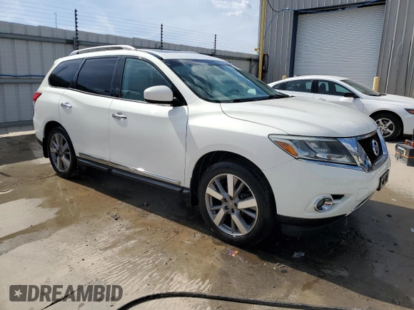 2013 Nissan Pathfinder SV with VIN 5N1AR2MM7DC633680, listed as a Copart auction lot 49915615 with 181,596 mi miles and Salvage Title. Bid and sale history available at carsss.com. Image 4.
